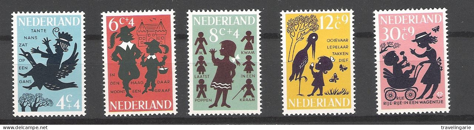 Netherlands  1963 Children Welfare MNH ** NVPH 802/06 Yvert 782/86 - Unused Stamps