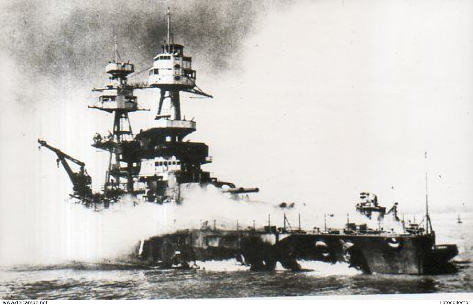 Guerre 39 45 : Le Nevada De L'US Navy En Feu Après L'attaque De Pearl Harbor Le 7 Décembre 1941 - War, Military