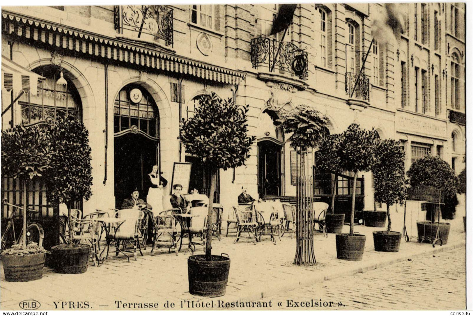 Ypres Terrasse De L'Hôtel Restaurant " Excelsior " - Ieper