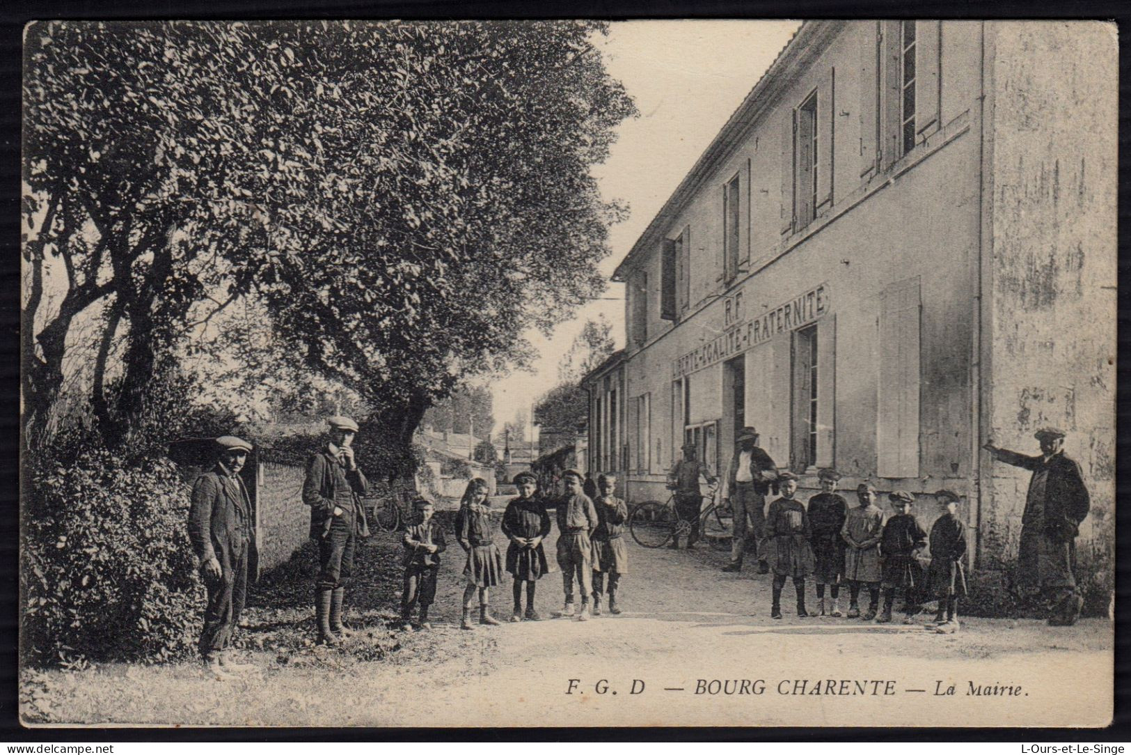 Bourg Charente Mairie - Other & Unclassified
