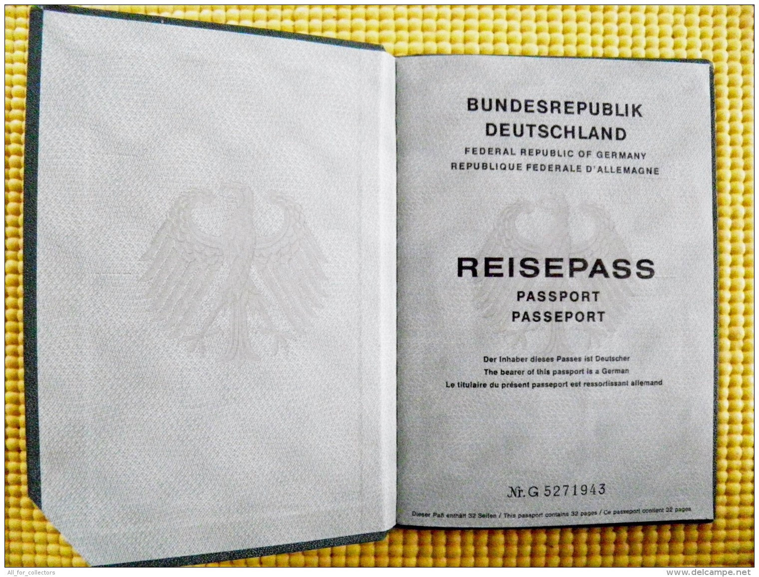 Reisepass Passport Germany Deutschland 1984 Bremen - Documenti Storici