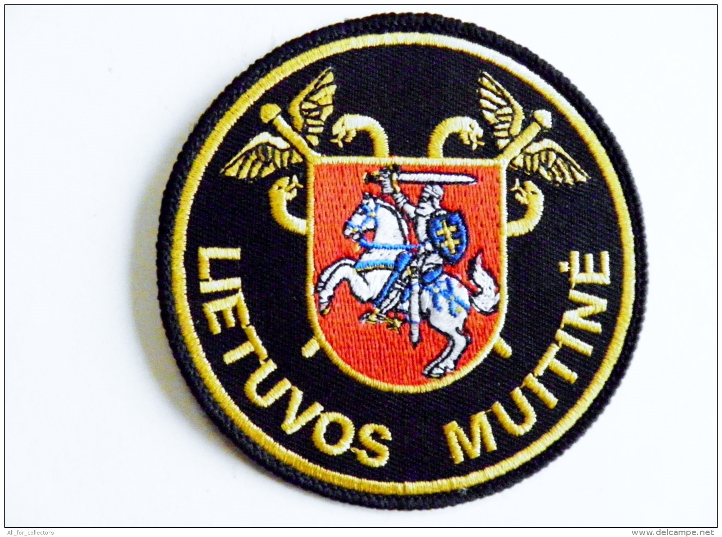 Patch Patches From Lithuania Custom Lithuania Customs Animals Snakes Horse Coat Of Arms - Patches