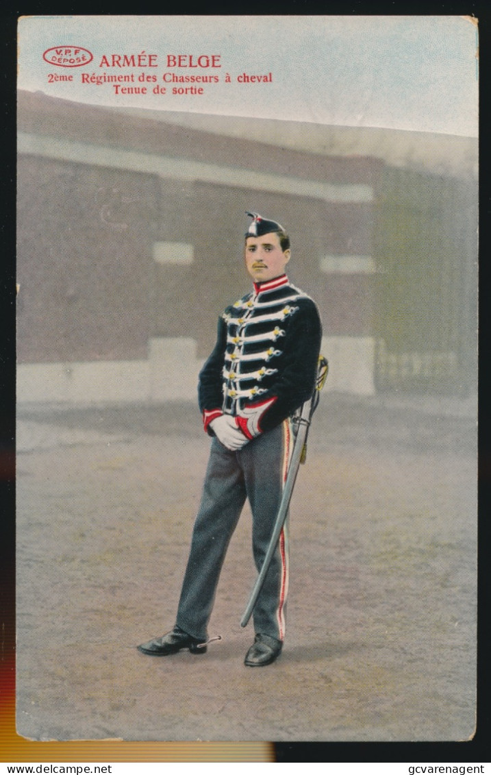 ARMEE BELGES     2eme REGIMENT DES CHASSEURS A CHEVAL  , TENUE DE SORTIE - Regiments