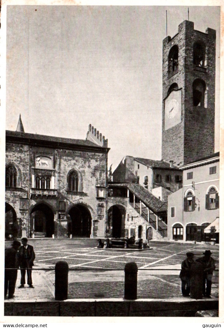CPSM - BERGAMO - Piazza Vecchia ...Edition Santifaller - Bergamo