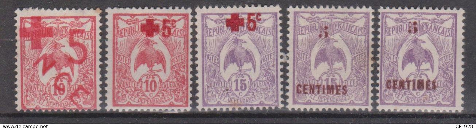 Nouvelle Calédonie N° 110 Et 113 + 113a Avec Charnières - Unused Stamps