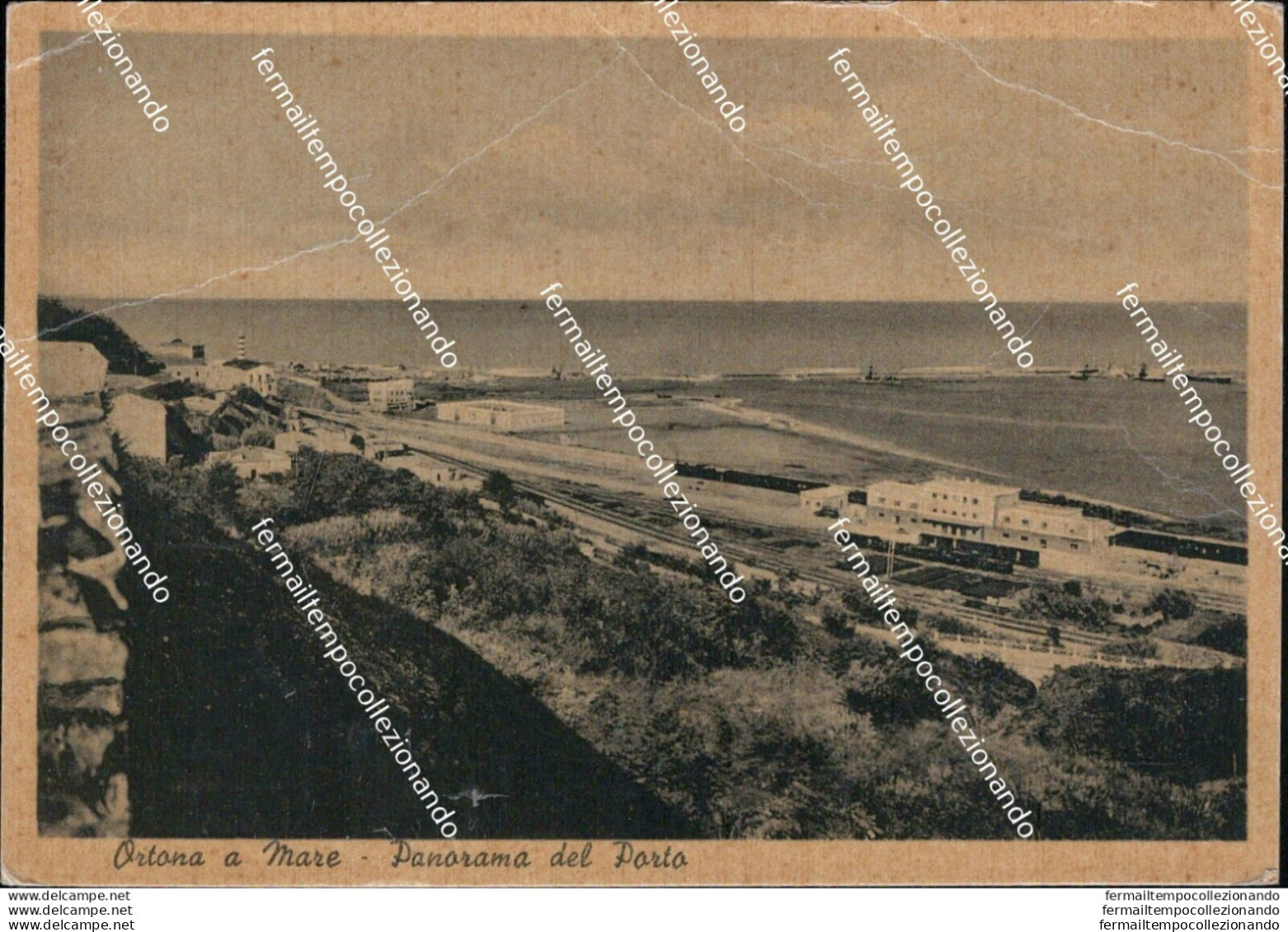 At492 Cartolina  Ortona A Mare Panorama Del Porto Piega Provincia Di Chieti - Chieti