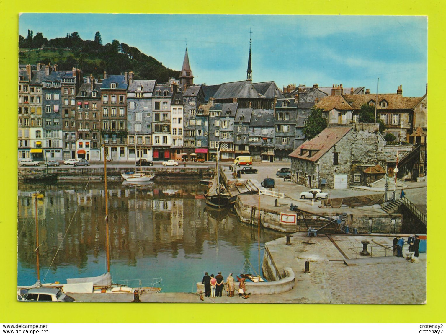 14 HONFLEUR Quai Sainte Catherine En 1977 Citroën Tube DS 2CV Camionnette Traction Simca Aronde Opel Ford Taunus Chien - Honfleur