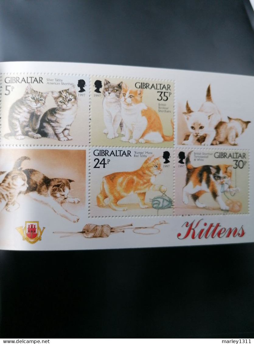 Gibraltar stampbooklet YT 792
