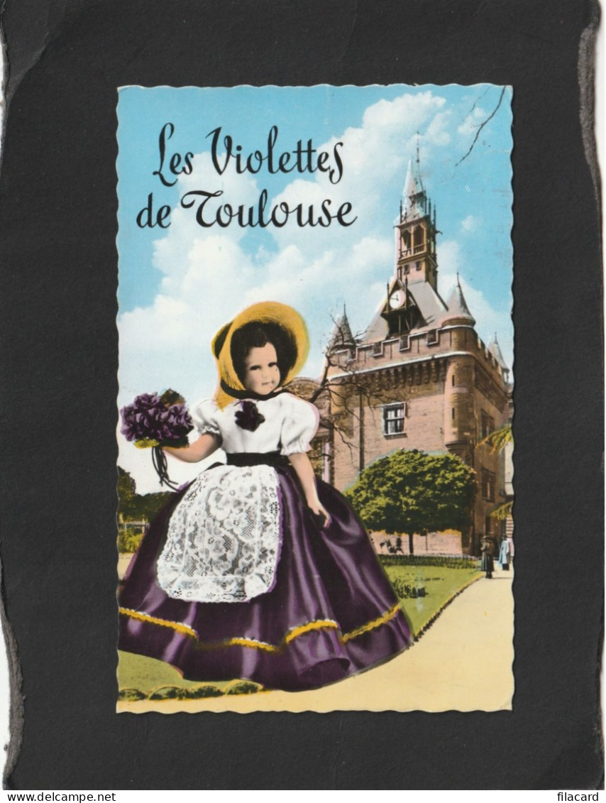 129059          Francia,    Les  Violettes  De  Toulouse,   Costume  Toulousain,   Poupee  D"Orphin,  VG  1967 - Costumes