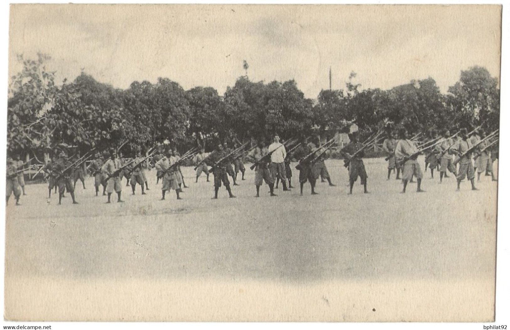 !!! CONGO, CPA DE 1910, DÉPART DU CONGO  POUR LE BRUXELLES. - Lettres & Documents