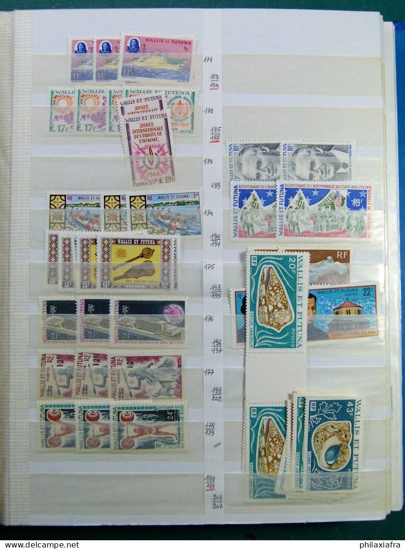 Stock Wallis et Futuna, avec timbres neufs */**, en série cpl et répétés CV