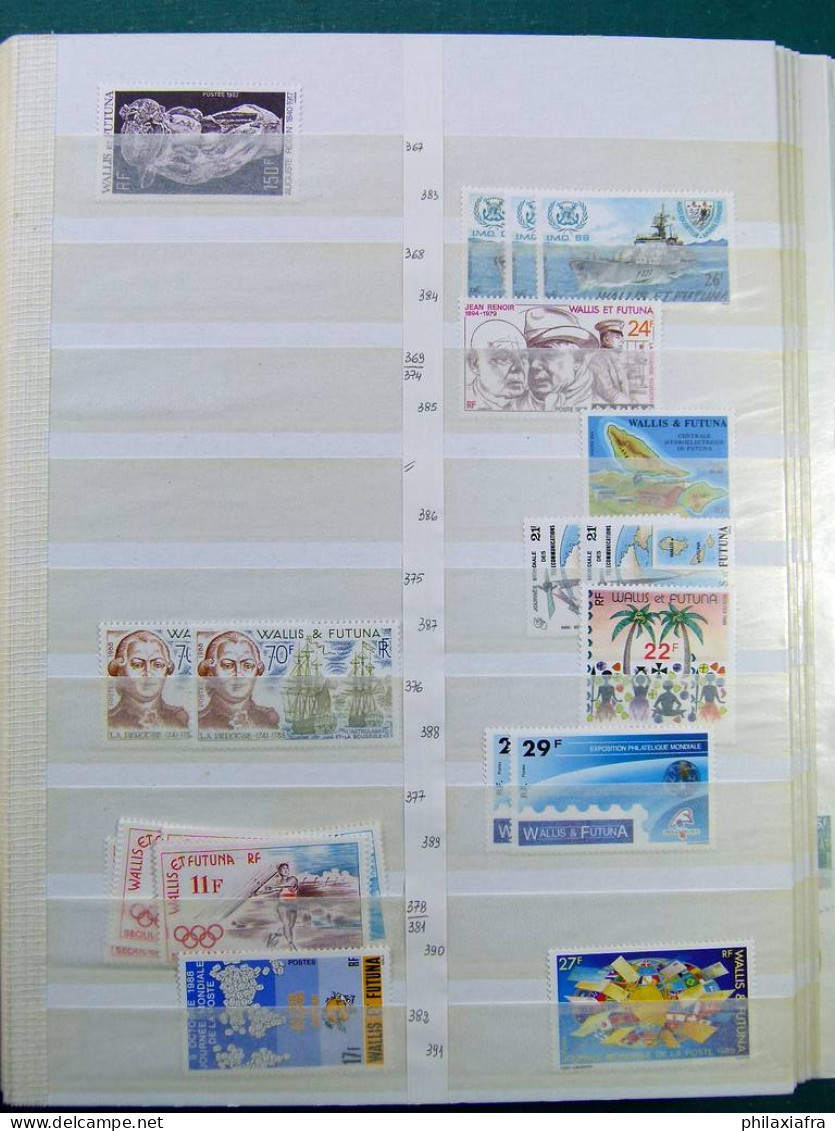 Stock Wallis et Futuna, avec timbres neufs */**, en série cpl et répétés CV