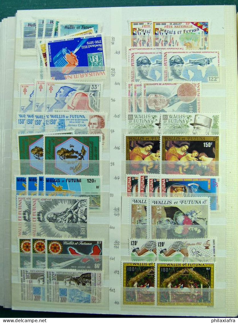 Stock Wallis et Futuna, avec timbres neufs */**, en série cpl et répétés CV