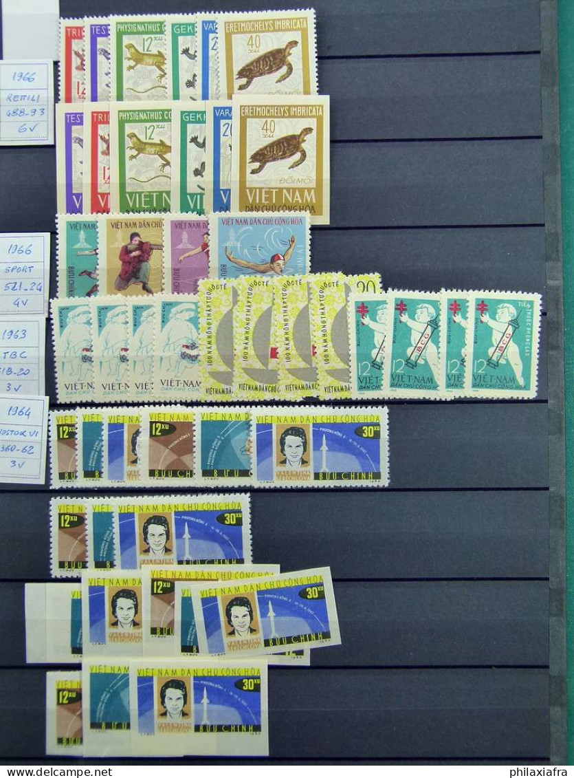 Collection Vietnam, De 1958 à 1966, Avec Timbres Neufs **  - Viêt-Nam