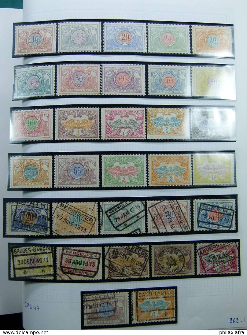 Collection Belgique album timbres neufs */** et oblitérés uniquement services CV