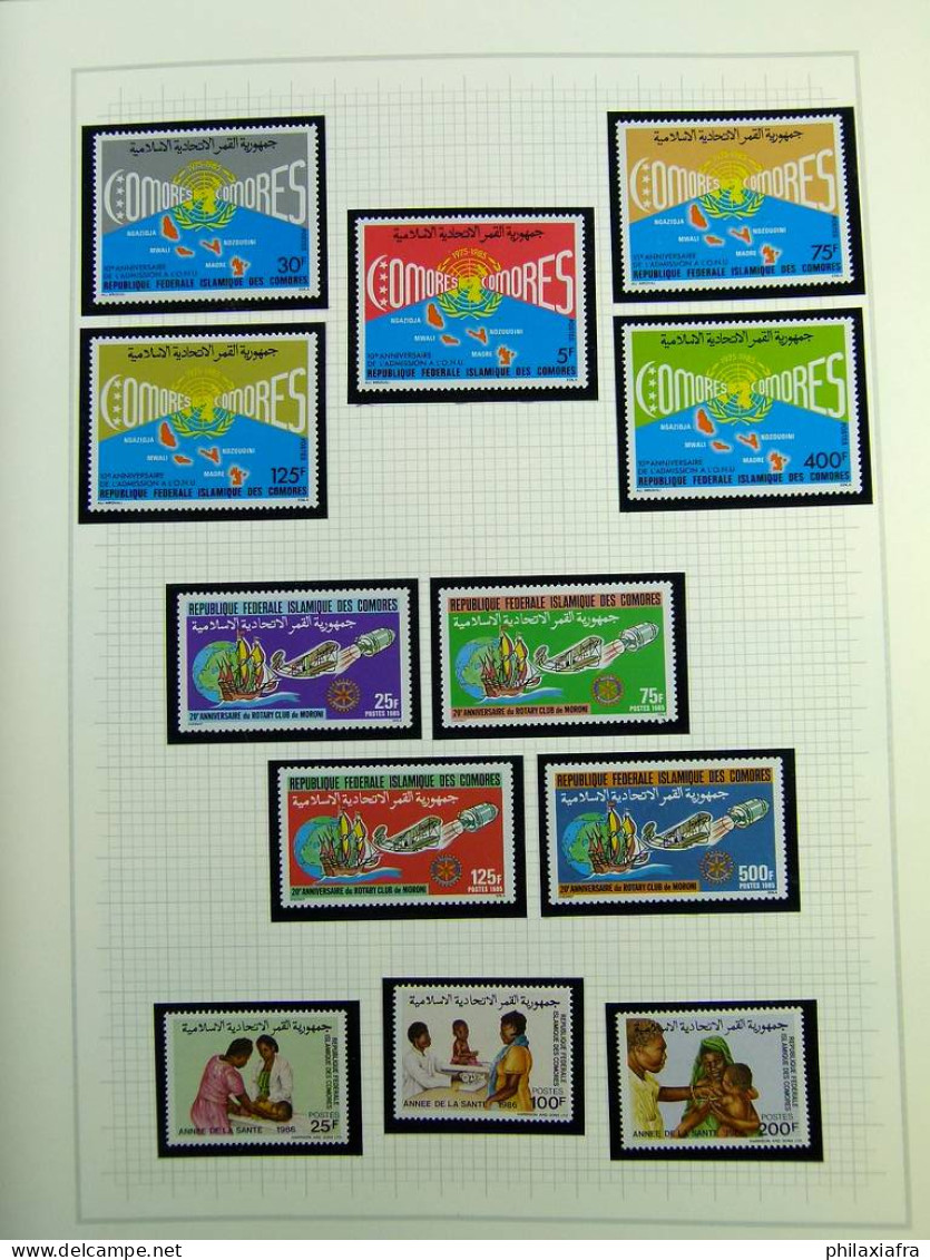 Collection des Comores, de 1950 à 1994, avec timbres neufs ** album