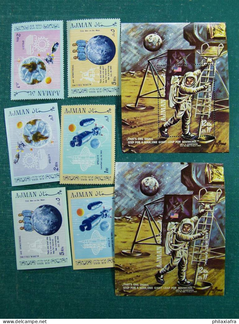 Lot Space timbres neufs ** aussi non dentelés dorés et feuilletés d'or CV