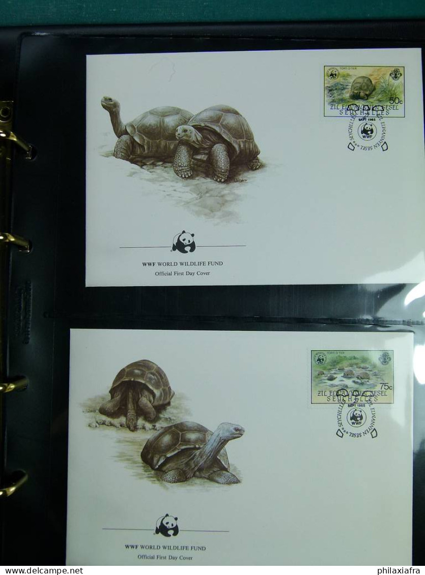 Collection théme WWF timbres neufs** enveloppes Maldives Sri Lanka Brési