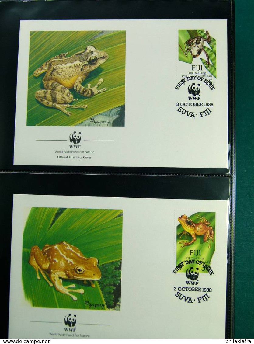 Collection WWF album, timbres neufs ** enveloppes Algérie Botswana Fidji