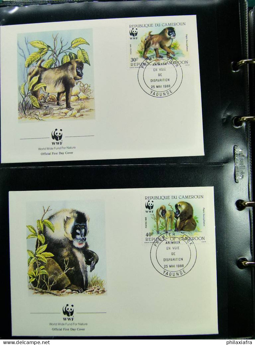 Collection WWF album, timbres neufs ** enveloppes Algérie Botswana Fidji