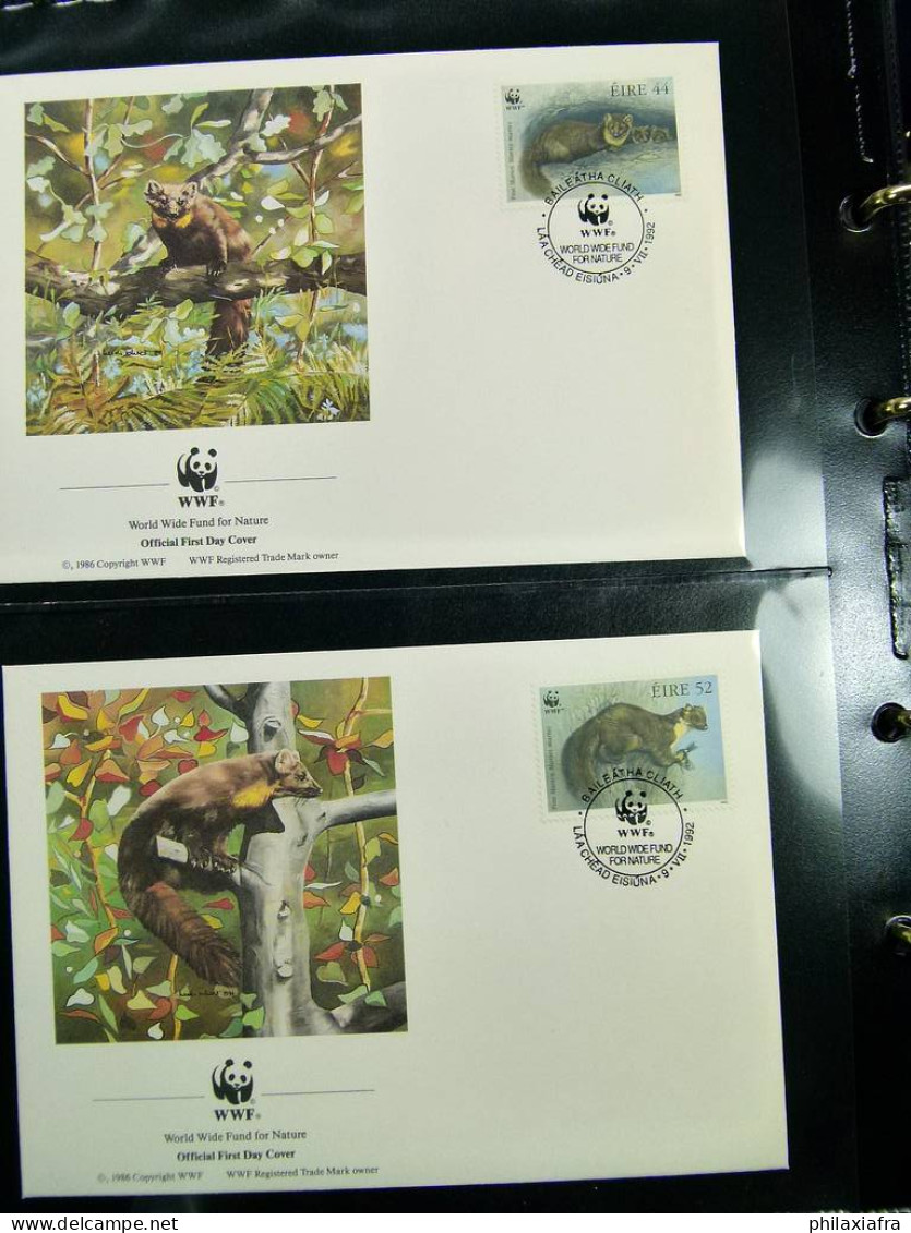 Collection WWF, album, timbres neufs ** enveloppe Somalien Galapagos