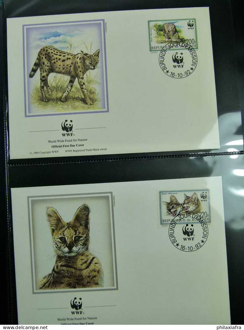 Collection WWF, album, timbres neufs ** enveloppe Somalien Galapagos