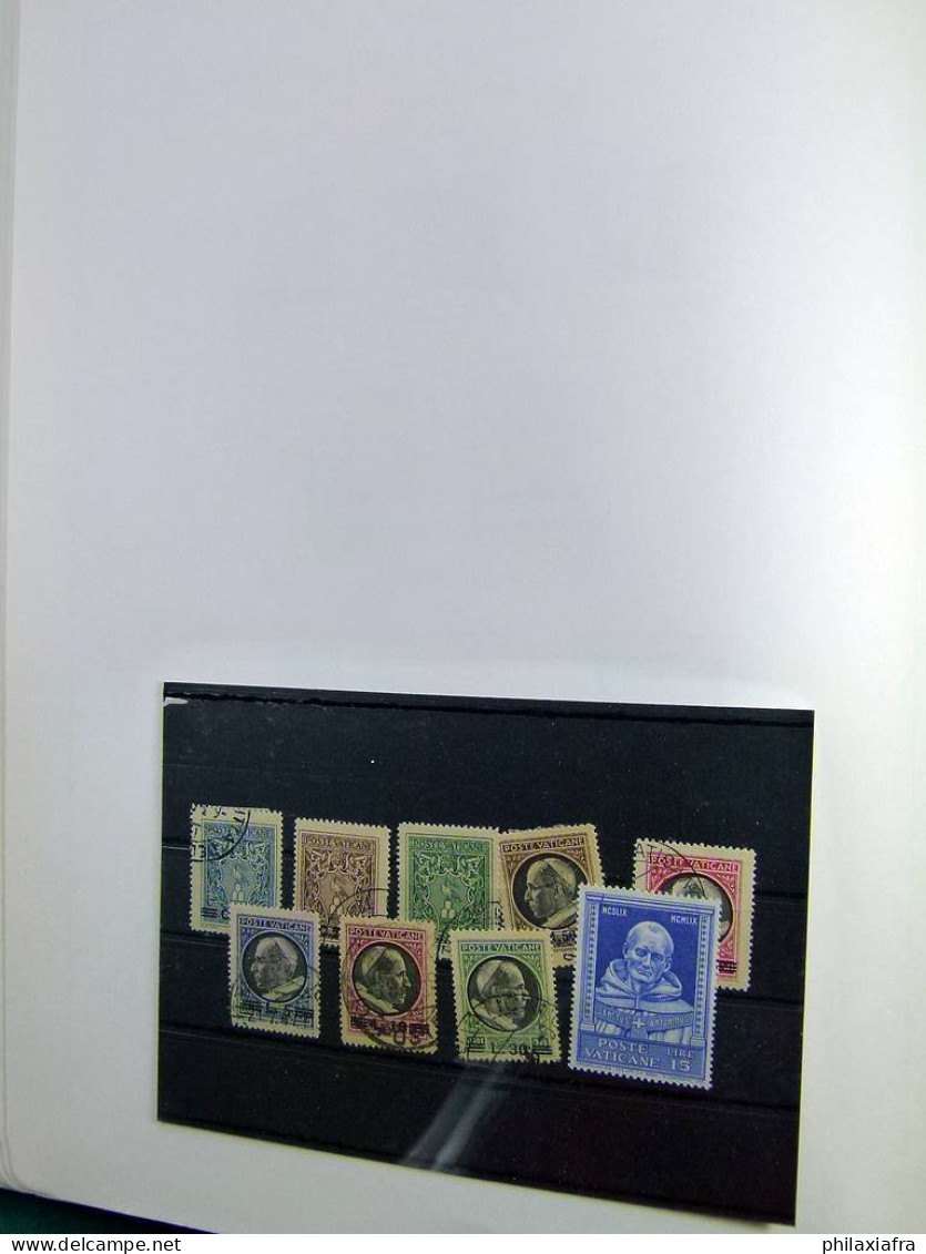 Collection Vatican album 1929-67, timbres, neufs */** et oblitéré séries cpl CV