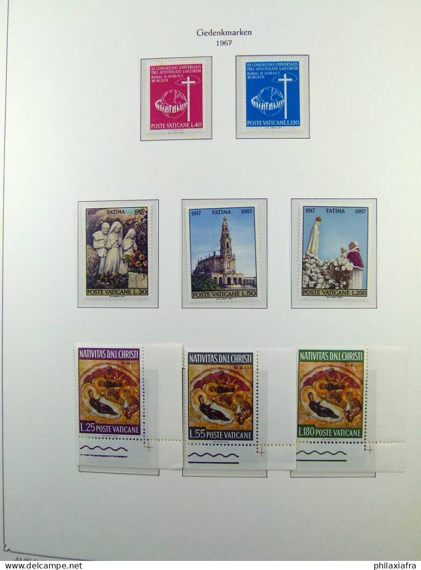 Collection Vatican album 1929-67, timbres, neufs */** et oblitéré séries cpl CV