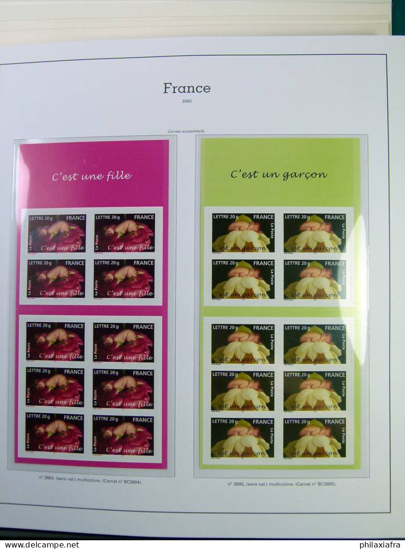 Collection France, sur pages d'album, de 2005 à 2007, timbres neufs ** livret BF