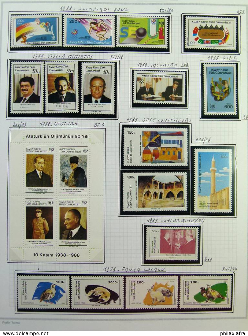 Collection Chypre du Nord, sur album, de 1983 à 2006, avec timbres, neufs **