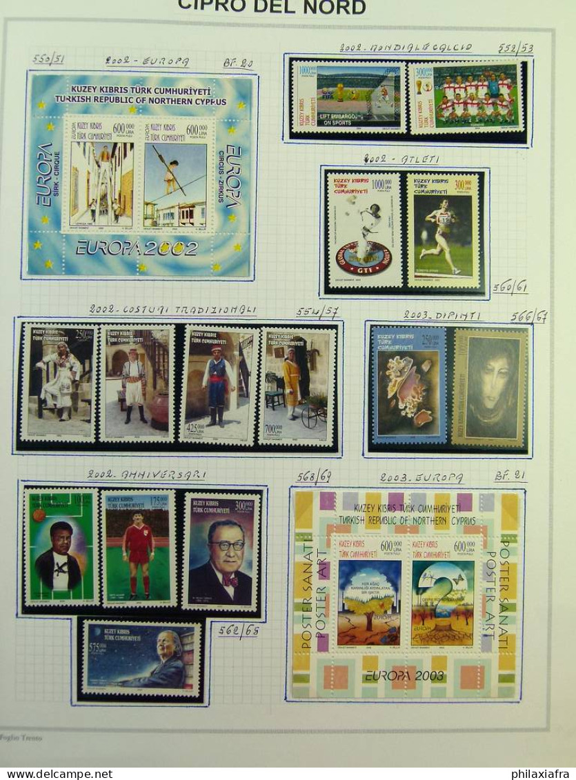 Collection Chypre du Nord, sur album, de 1983 à 2006, avec timbres, neufs **