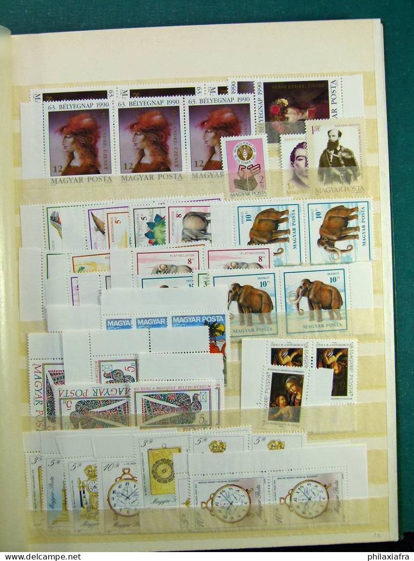 Collection Hongrie, classificateur de 1988 à 1991, timbres, neuf ** srépétès