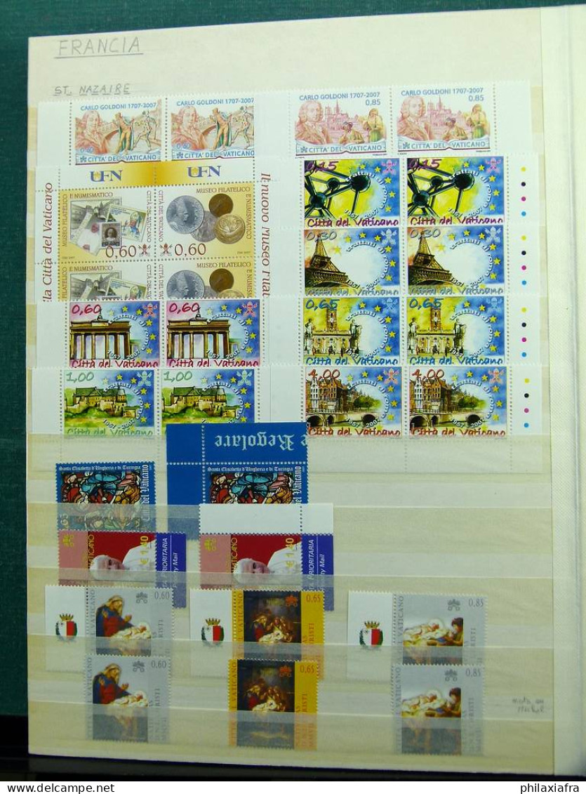 Monde Collection timbres neufs ** aussi Italie Vatican - valeur faciale élevée