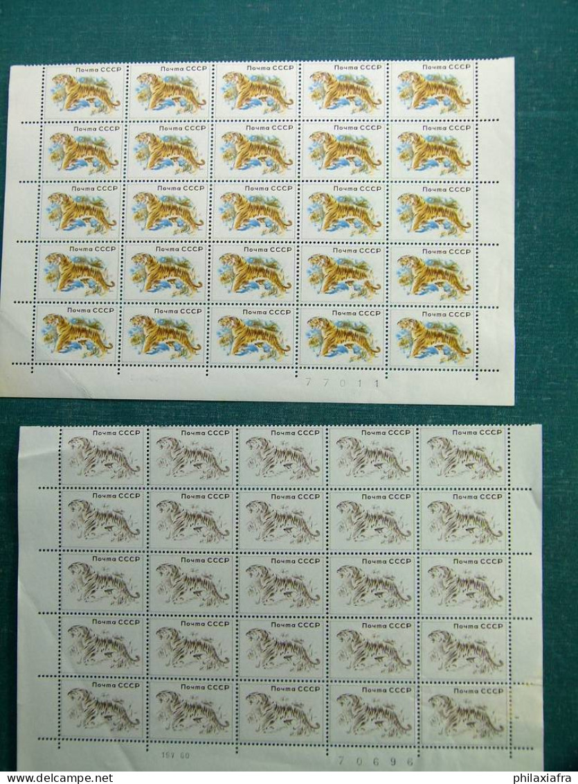 Lot URSS, avec 390 épreuves, du timbre du Tigre, de 1960.