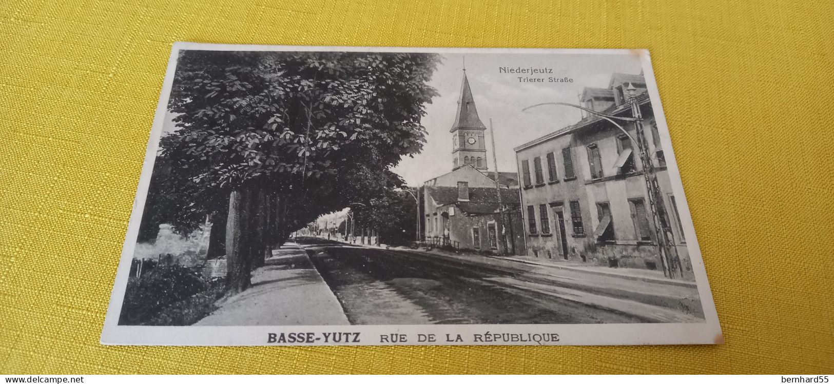 Basse Yutz  Rue De La Republique Trierer Strasse Postalisch Gelaufen Schwarz/weiß - Other & Unclassified