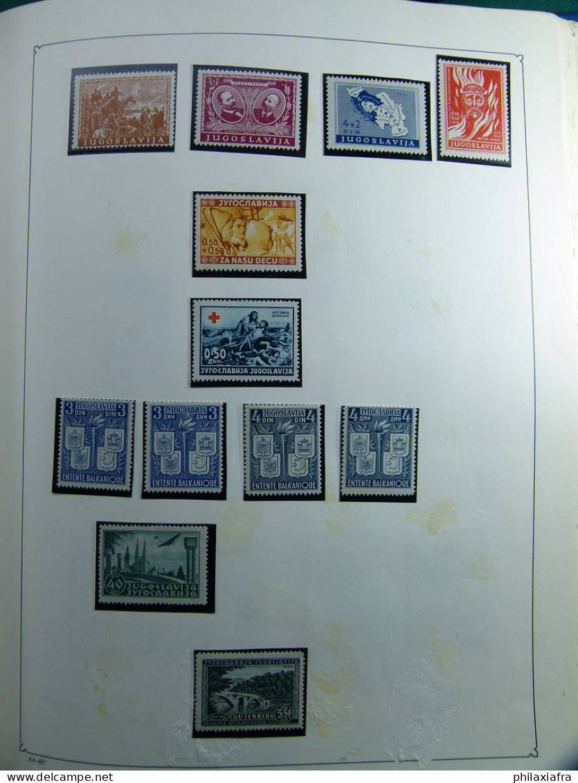 Collection Yougoslavie, album, 1918-70, timbres, neufs */** oblitéré spécialisé