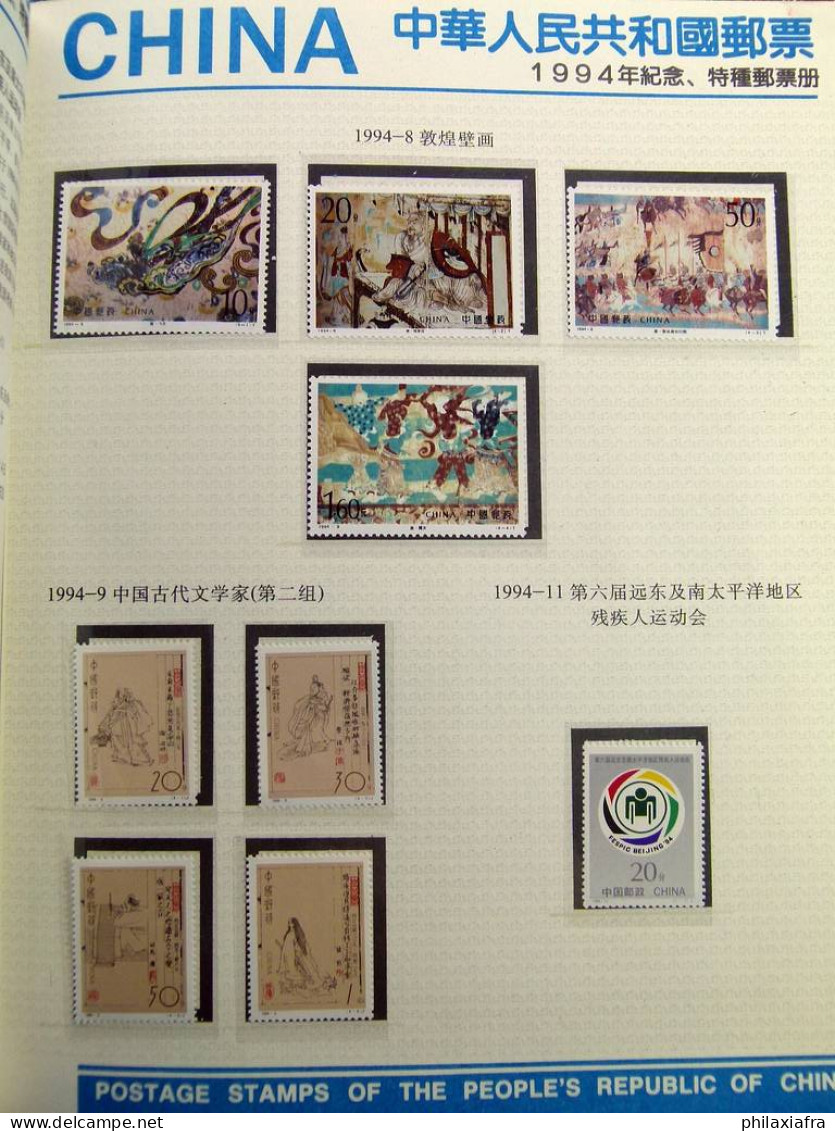 Collection Chine, de 1993 à 1995, avec timbres neufs ** sans charnière, sur 3 