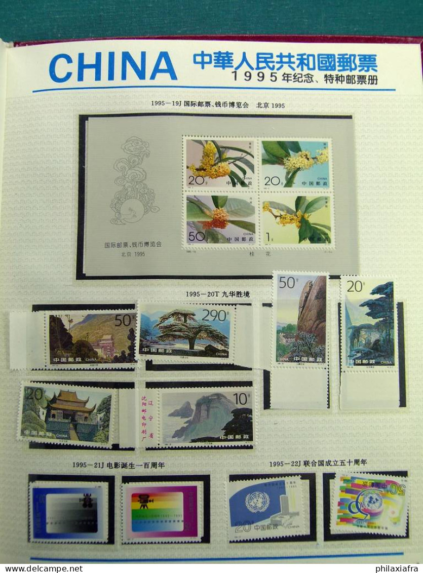 Collection Chine, de 1993 à 1995, avec timbres neufs ** sans charnière, sur 3 