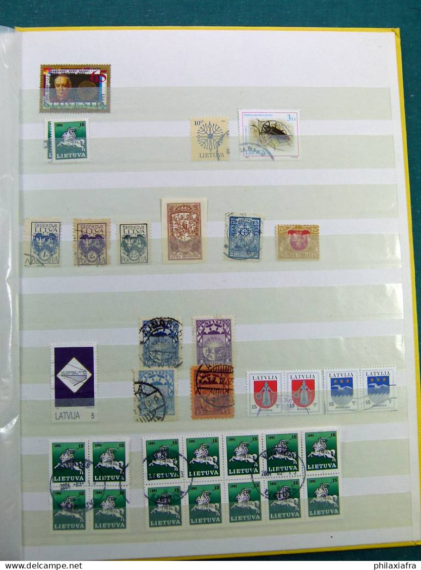 Collection Europa, avec timbres neufs et oblitérés.