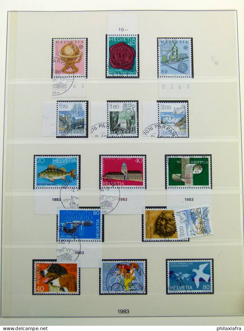 Collection Suisse, sur album, de 1971 à 1985, avec timbres oblitérés.