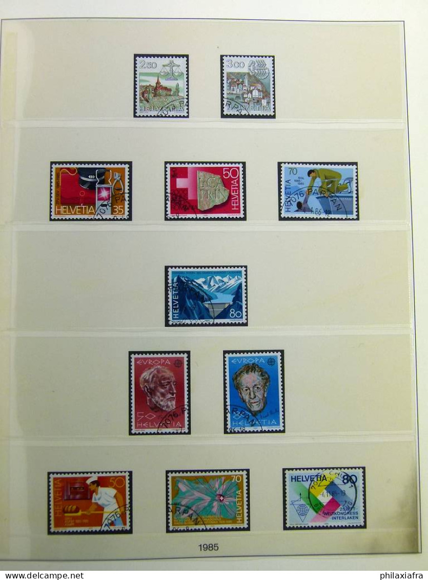 Collection Suisse, sur album, de 1971 à 1985, avec timbres oblitérés.