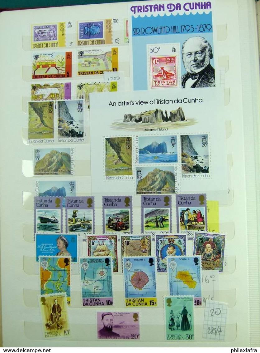 Collection Tristan da Cunha, sur pages de classeur, avec timbres neufs ** sans c