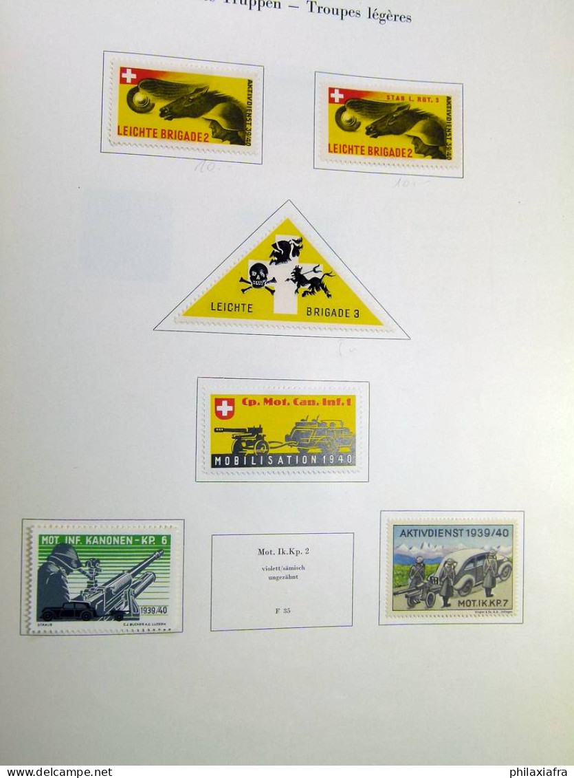 Collection Suisse de Timbres de Soldats, neufs * articulés, sur 2 albums. Valeu