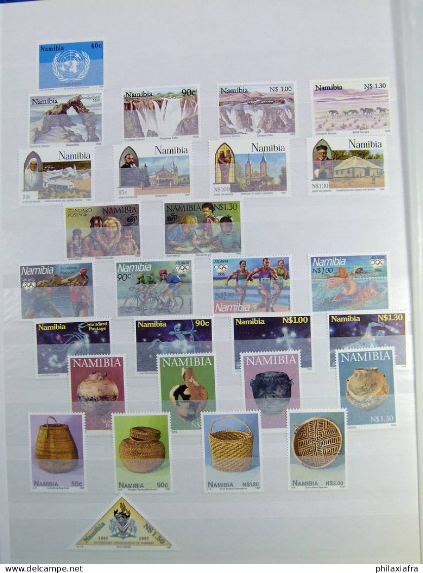 Collection Namibie, sur classeur, avec pour la plupart des timbres neufs ** sans