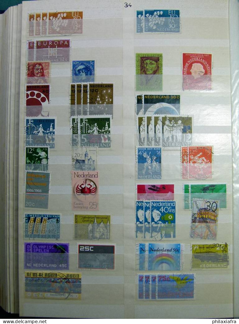 Collection Europa World, sur classeur, avec timbres oblitérés, également Dane