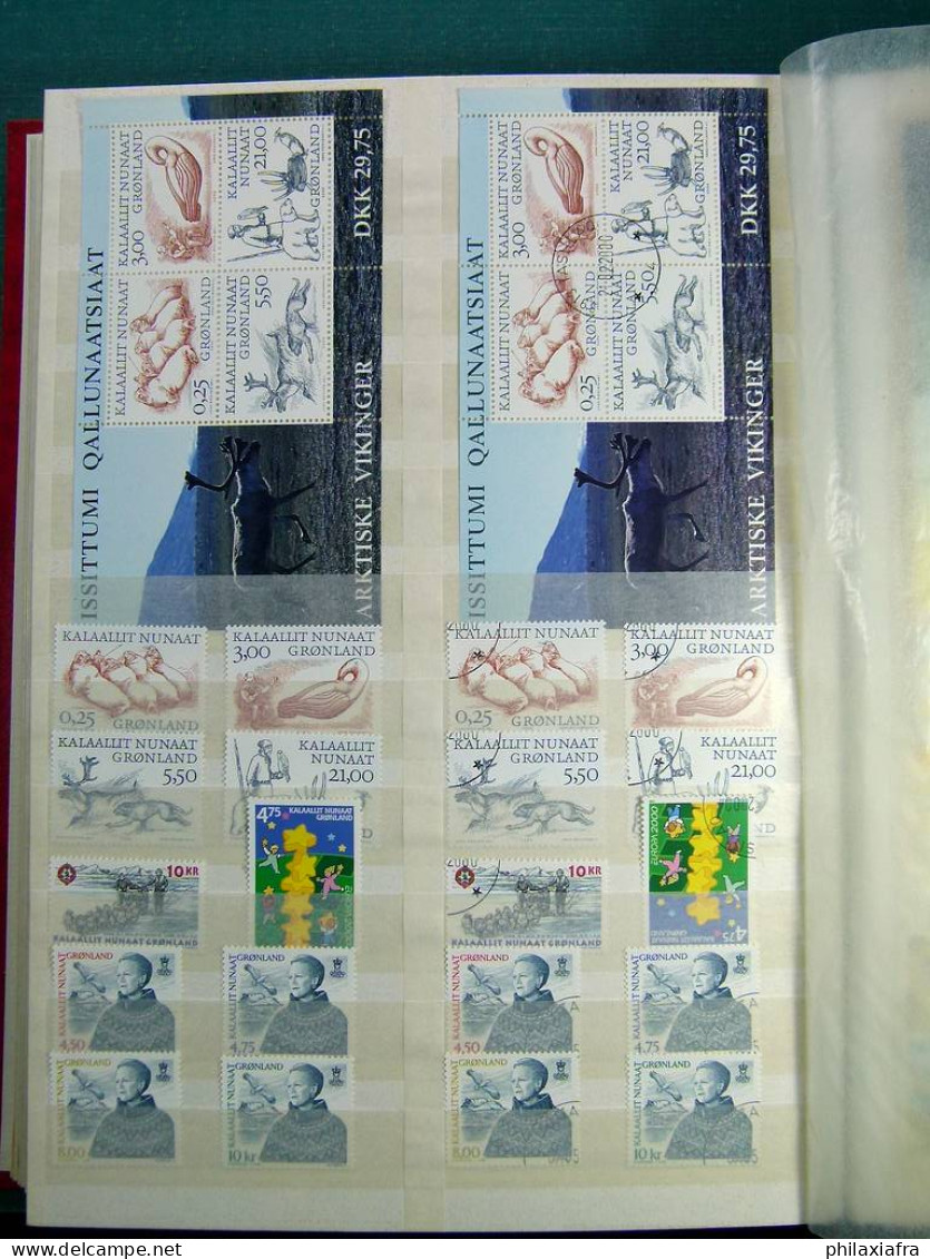 Collection Groenland, sur classeur, du début à 2009, avec timbres, dépliants,