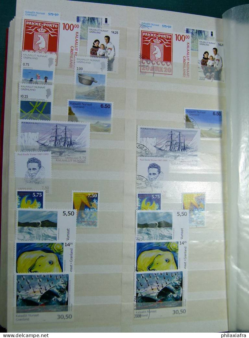 Collection Groenland, sur classeur, du début à 2009, avec timbres, dépliants,