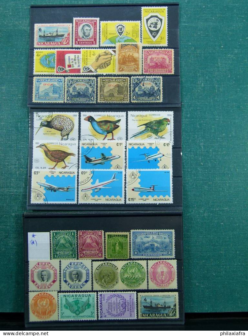 Collection Amérique du Sud, avec timbres neufs et oblitérés, sur cartes.