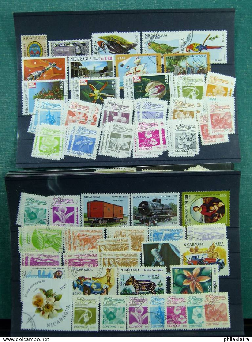 Collection Amérique du Sud, avec timbres neufs et oblitérés, sur cartes.