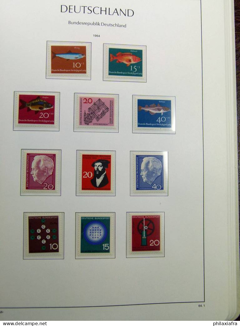 Collection Bund Allemagne, sur 2 albums, de 1942 à 1982, avec timbres neufs ** 